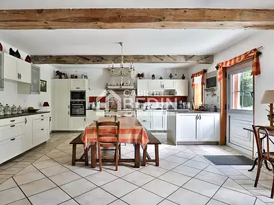 Maison, 227 m²