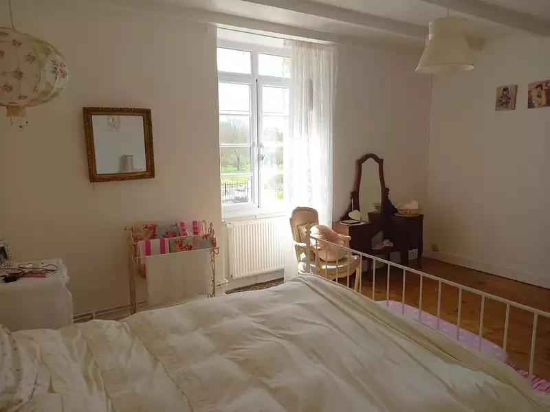 Maison, 215 m²