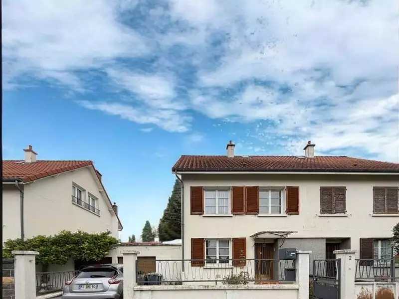 Maison, 92 m²