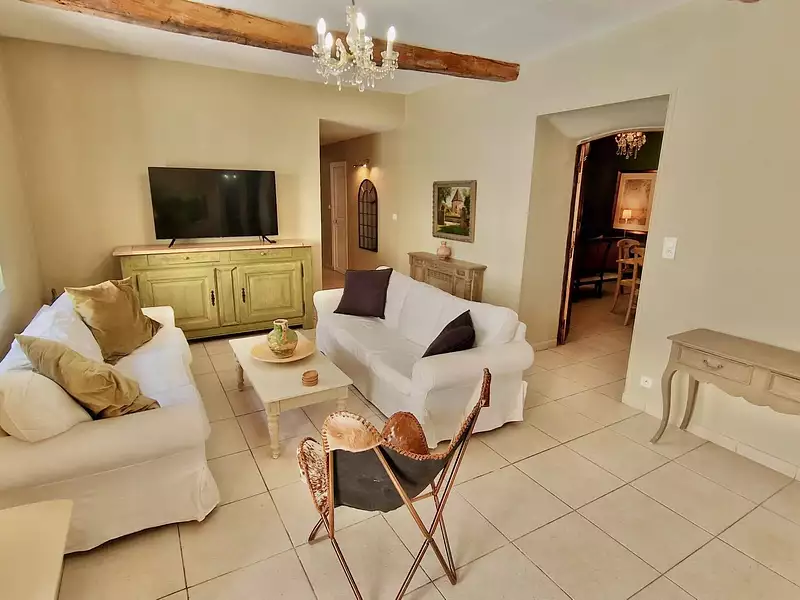 Maison, 220 m²