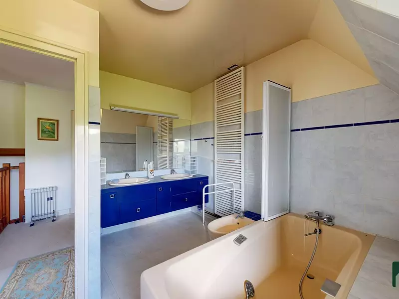 Maison, 148 m²