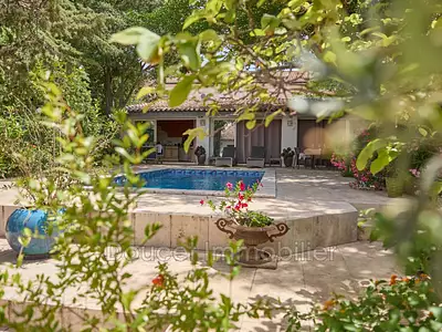 Maison, 210 m²