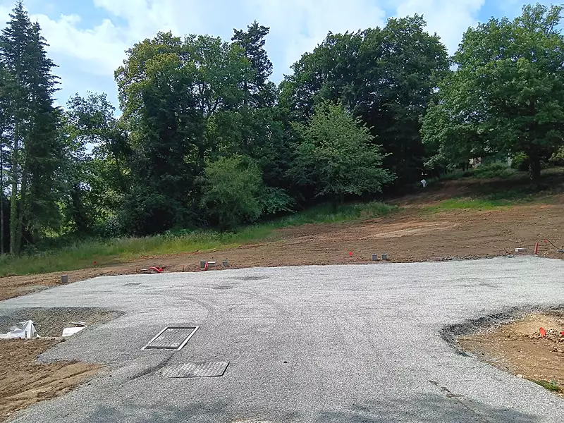 Terrain, 553 m²