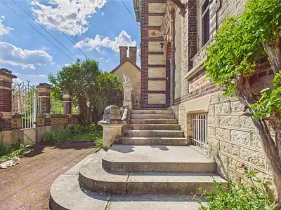 Maison, 310 m²