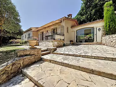 Maison, 229,3 m²