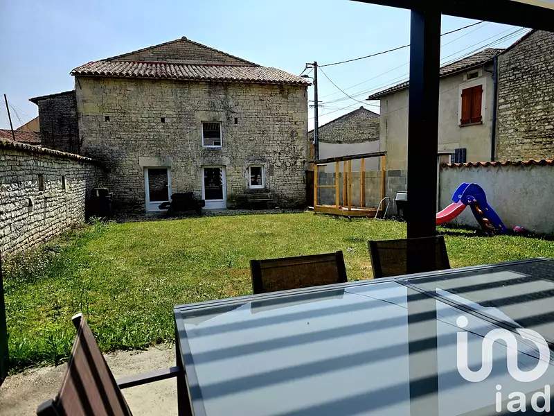 Maison, 140 m²