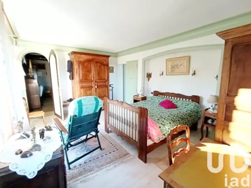 Maison, 218 m²