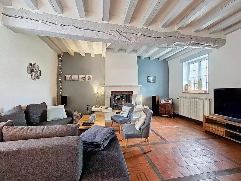 Maison, 210 m²