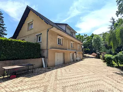 Maison, 331 m²