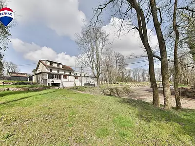 Terrain, 6 000 m²