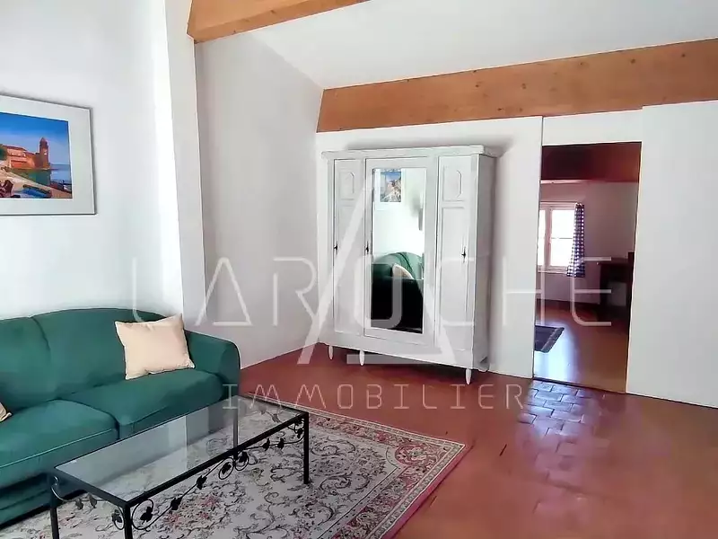 Maison, 221 m²