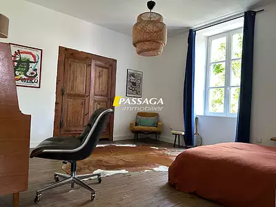 Maison, 220 m²