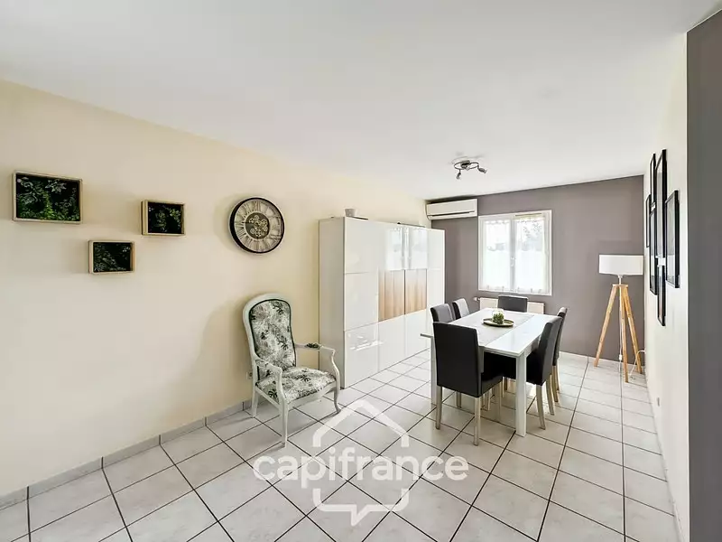 Maison, 92 m²
