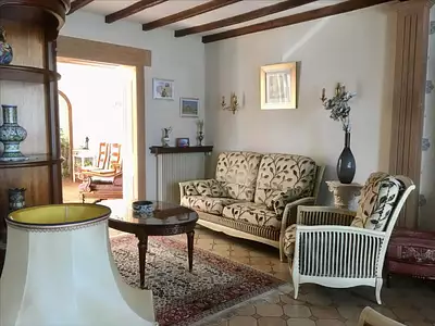Maison, 239 m²