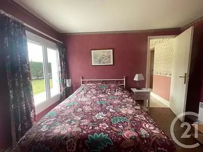 Maison, 225,8 m²