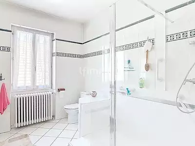 Maison, 277 m²