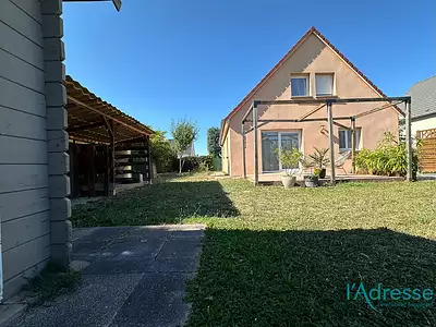 Maison, 105 m²