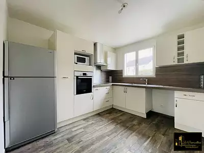Maison, 93,7 m²