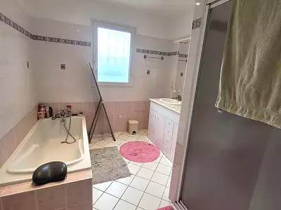 Maison, 280 m²