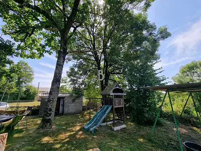 Maison, 230 m²