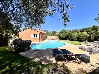 Maison, 148 m²