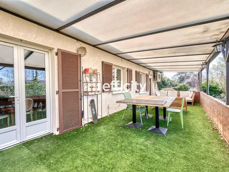 Maison, 140 m²