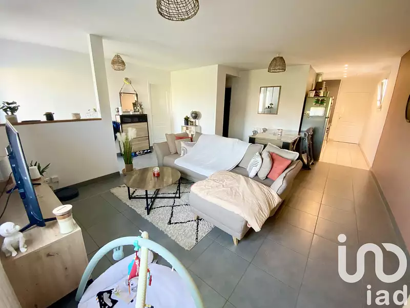 Immeuble, 667 m²