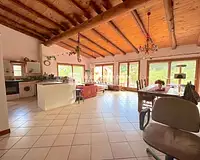 Maison, 278 m²