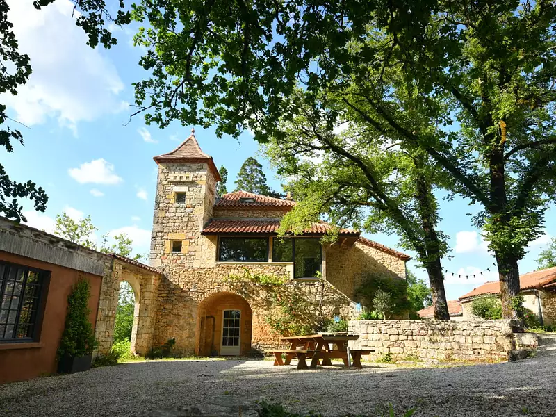 Maison, 338 m²