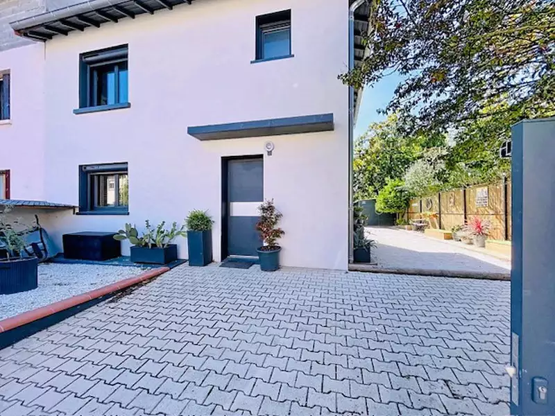 Maison, 90 m²