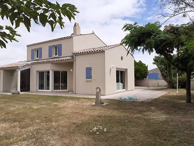 Maison, 160 m²