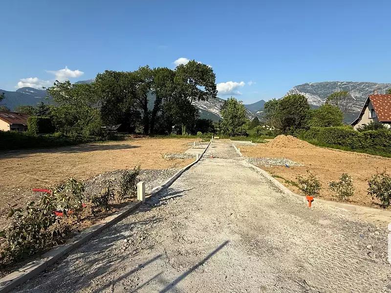 Terrain, 400 m²