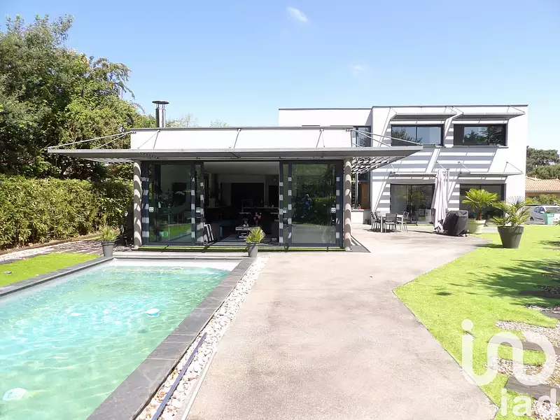 Maison, 191 m²