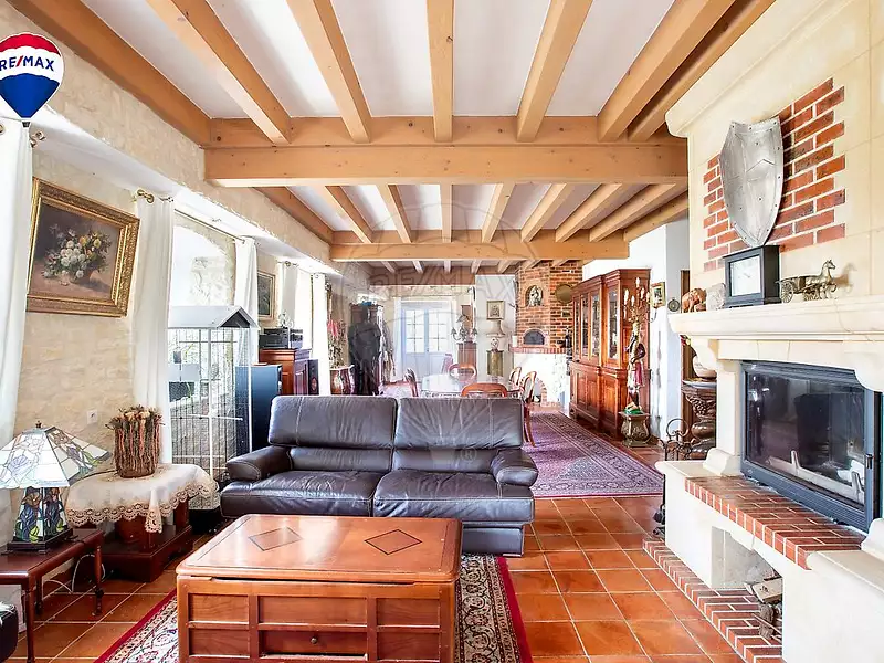 Maison, 306 m²