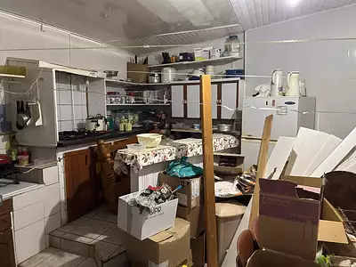 Maison, 196 m²