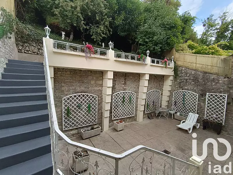 Maison, 250 m²