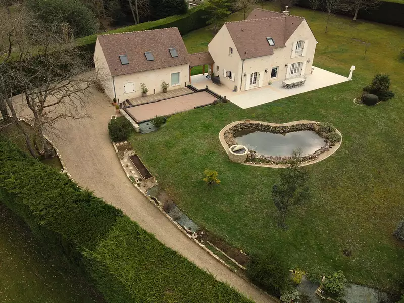Maison, 266 m²