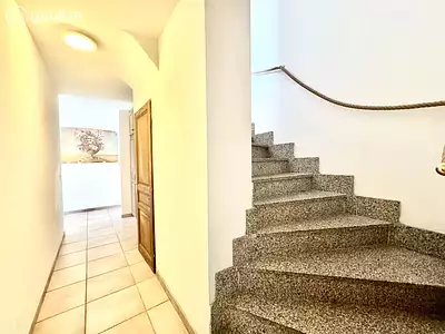 Maison, 484,84 m²