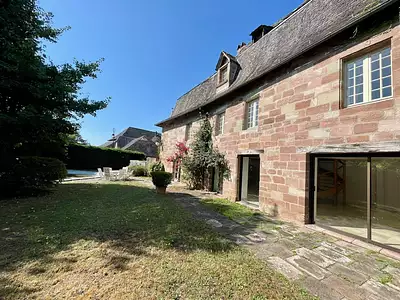 Maison, 235 m²