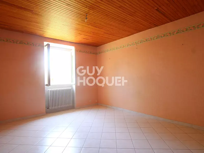 Immeuble, 151 m²