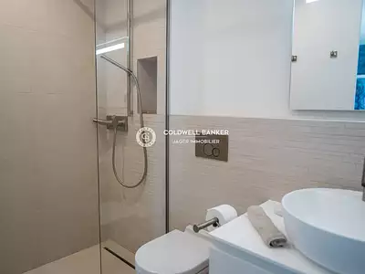 Maison, 260 m²