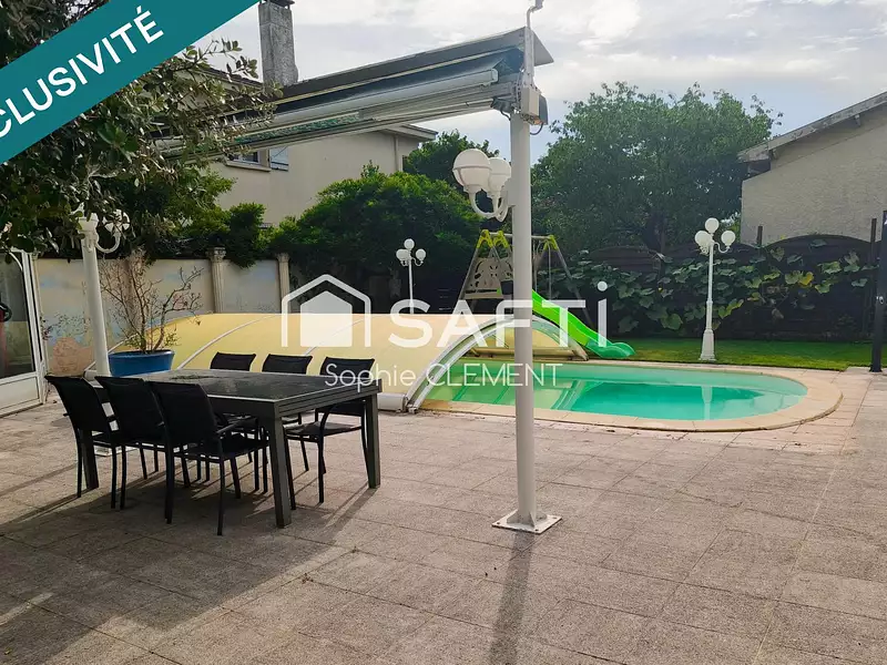 Maison, 154 m²