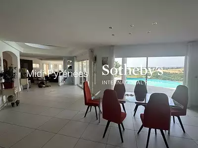 Maison, 350 m²