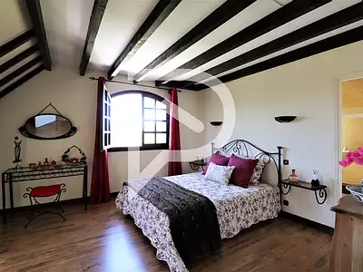 Maison, 168 m²