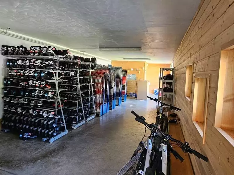 Divers, 645 m²