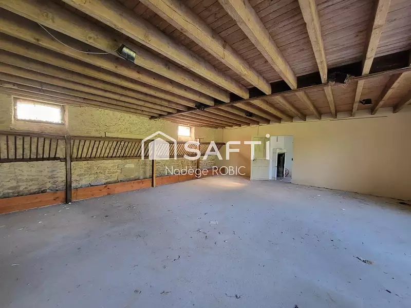 Maison, 222 m²