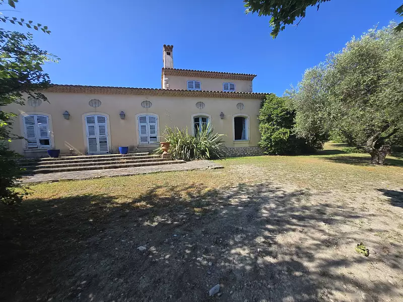 Maison, 407 m²