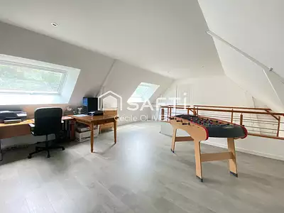 Maison, 215 m²