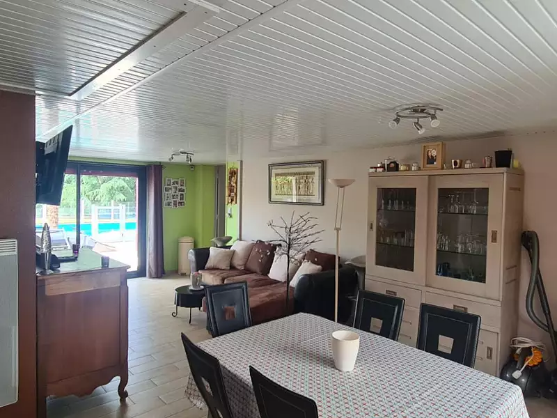 Maison, 159 m²