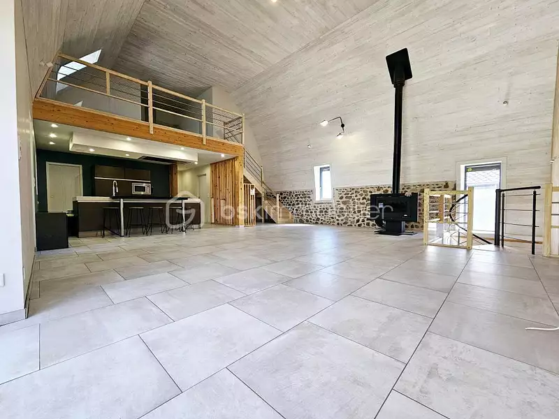 Maison, 280 m²